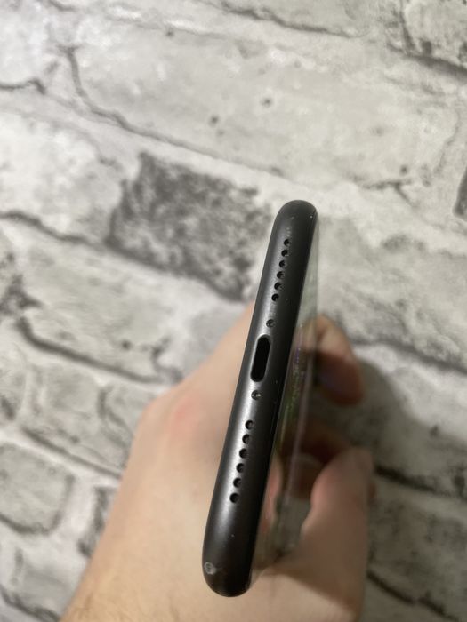 iPhone айфон 11 64гб 90%