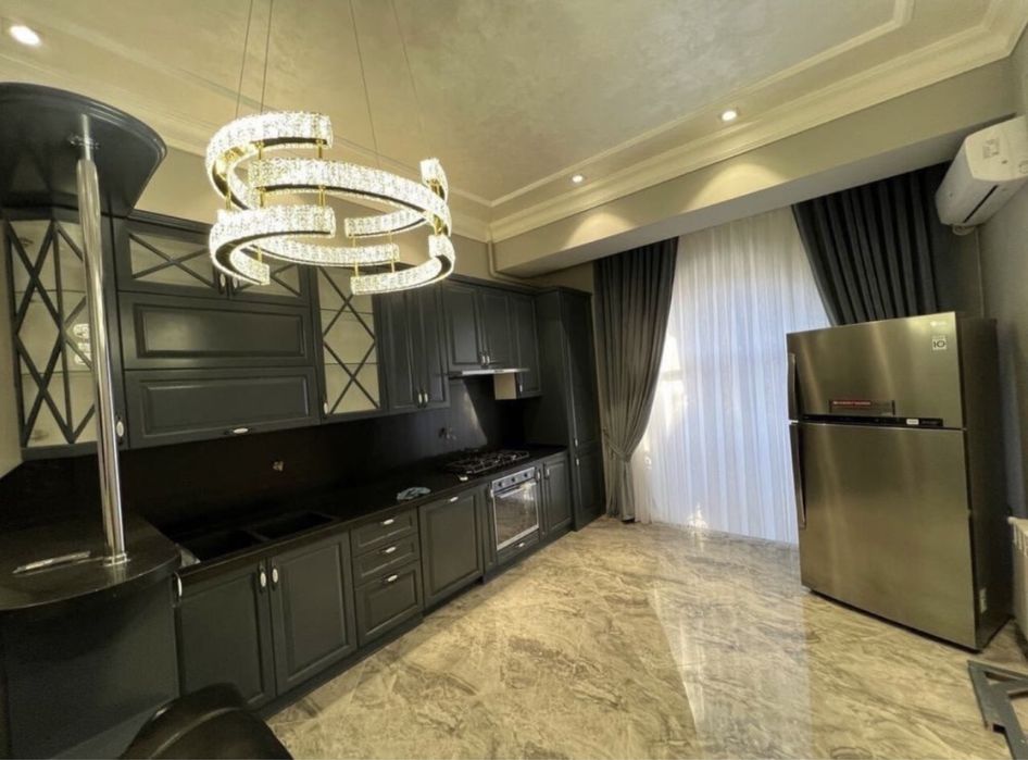 Ц-1, новостройка! Сдается новая 2-х комнатная в центре города!