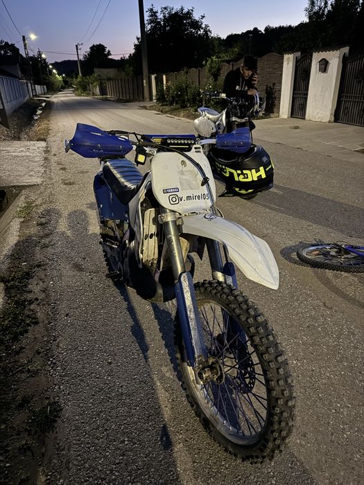 Vand yamaha yz 250 power valv/schimb cu yzf 450/ktm 300