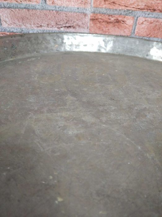 Стари медни тави