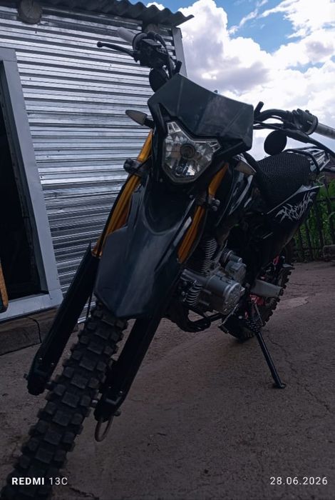 Продам мотоцикл 250 Кубов