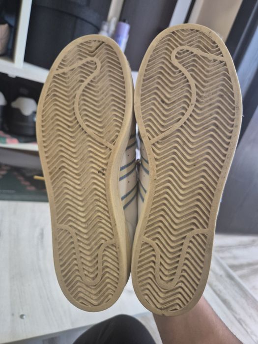 Adidas Superstar 42,5 номер , кожени