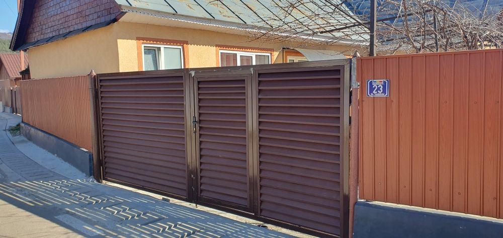 Garduri si porti stil jaluzele sipca metalică