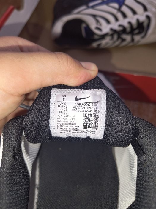 Vând adidiași Nike Air Max