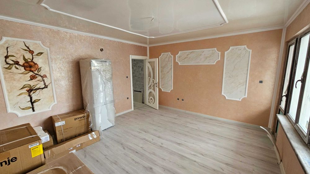 1289-Продава се тристаен разширен апартамент в центъра на града!