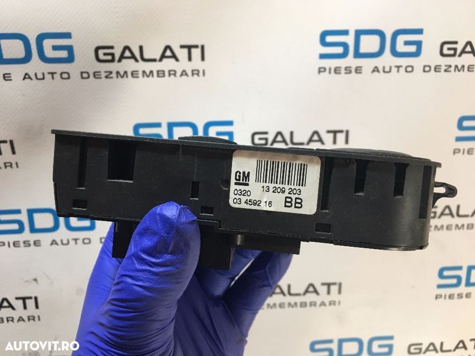 Consola Buton Butoane Actionare Geamuri si Oglinzi Opel Astra H 2004 - 2010
