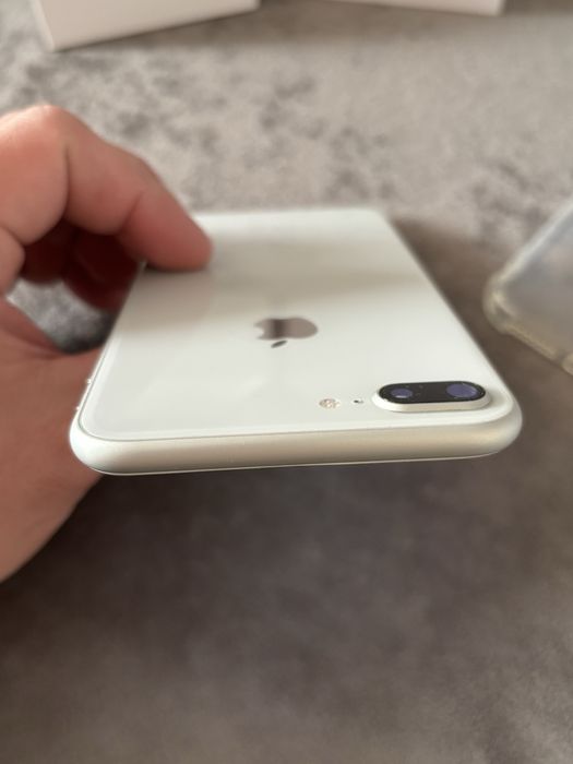 iPhone 8 plus айфон 8+