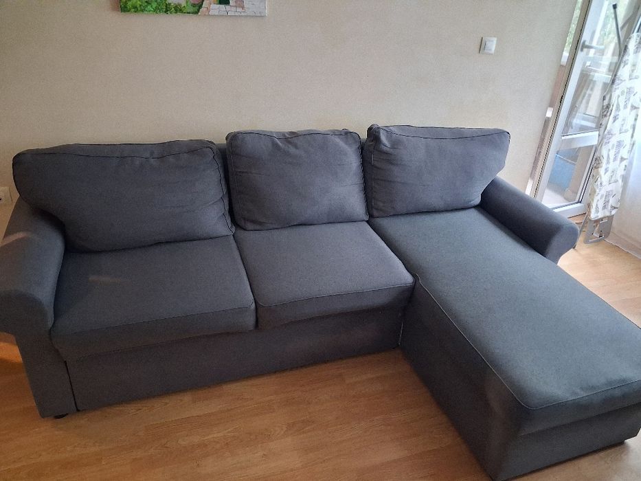 Продавам ъглов диван