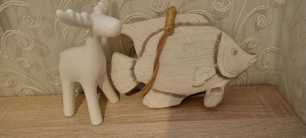 Ваза-9-35 евро Декантер-15 евр,Дървено пано-18 евро, Сувенири -22 евро