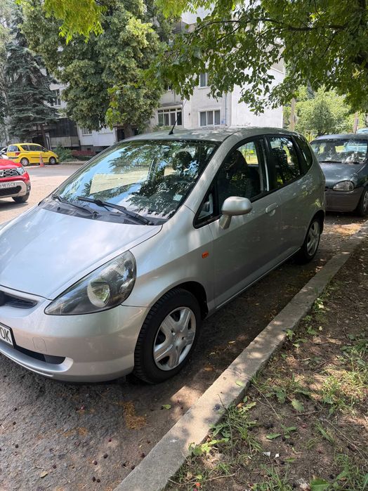 Honda Jazz 1.2 без ръжда, отлично състояние