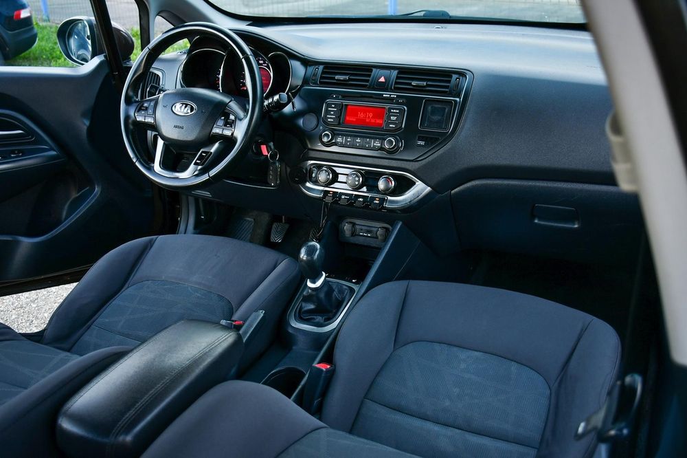 Kia Rio , 2013  DIESEL