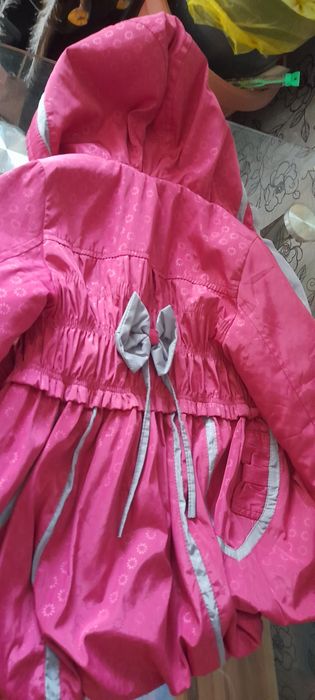 Плащ на девочку.