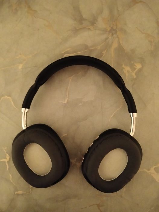 Оригинальный Bluetooth наушник