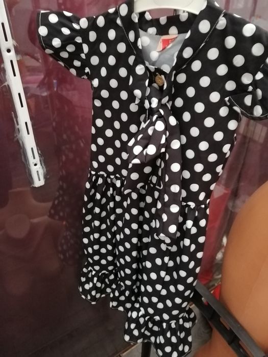 Haine fetite superbe