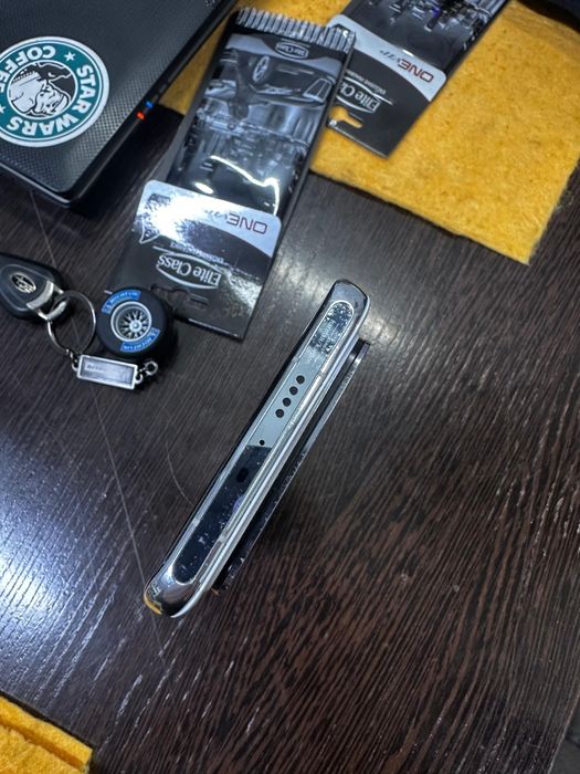 Xiaomi Ми 11 ультра