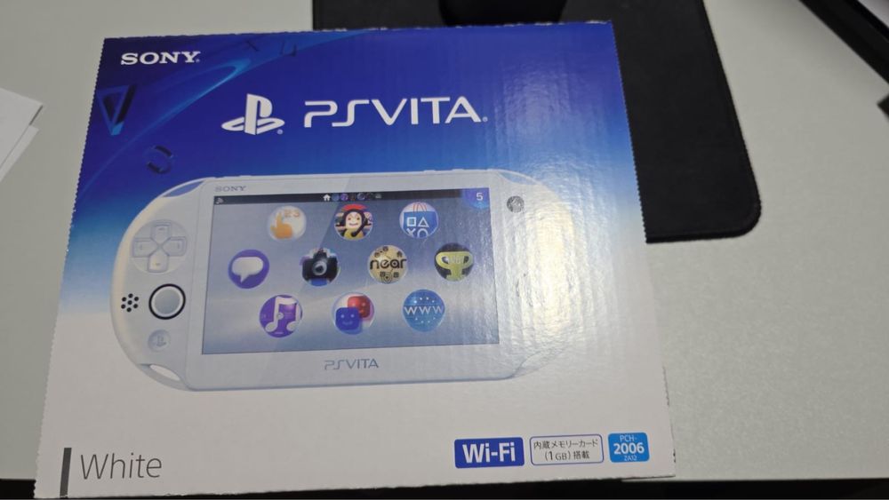 PS Vita Slim 2000