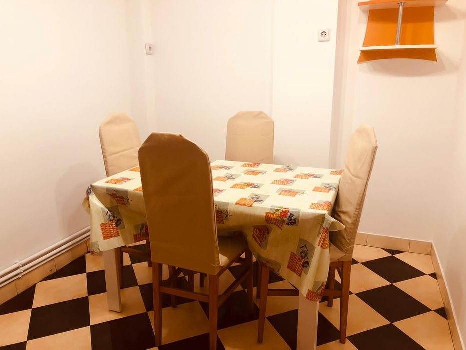 Închiriez apartament 2 camere