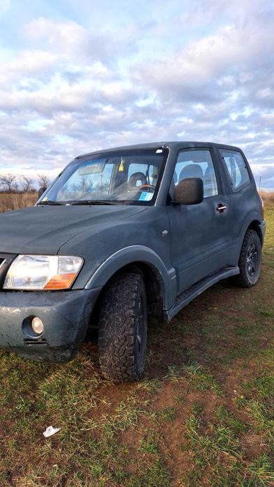 mitsubishi pajero mk3