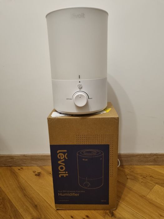 Levoit 150 Dual - овлажнител и дифузер 2в1