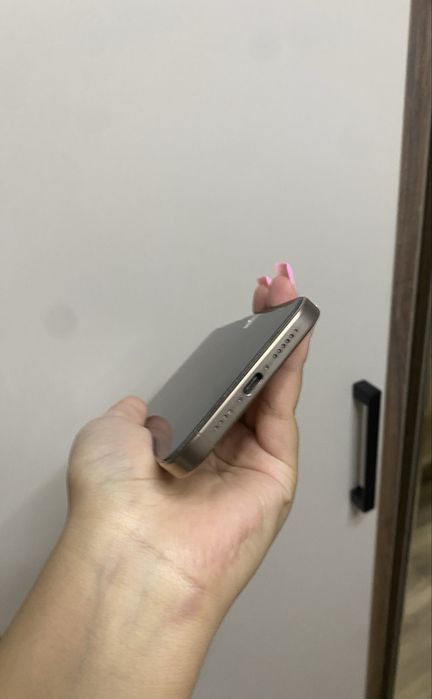 Iphone 16 pro max 256гб состояние идеал