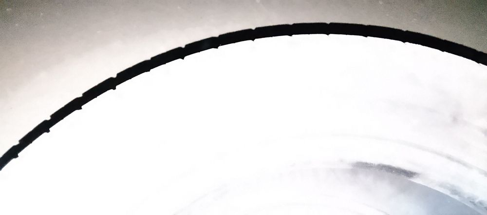 Срочно продам резины 16,18