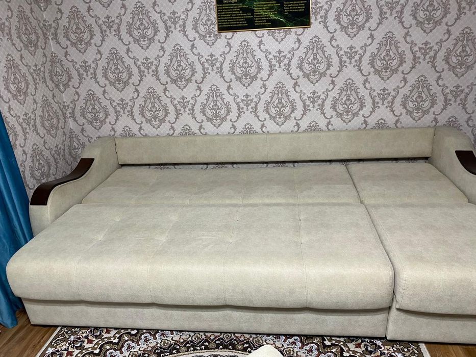 Диван для гостиной