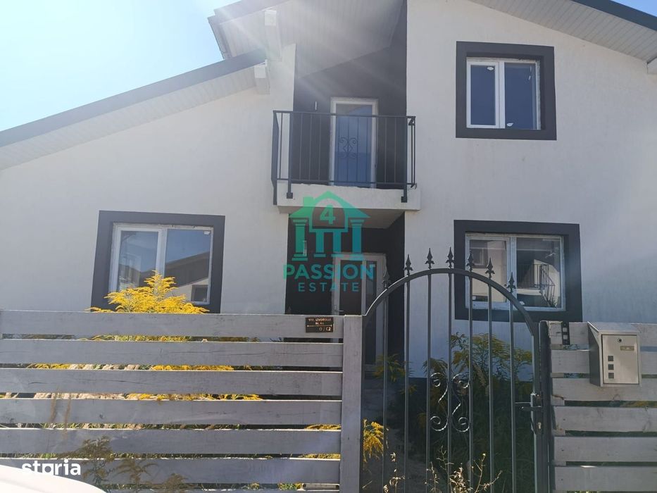 Casa / Vila cu 5 Camere, Tarlungeni, Strada Izvorului