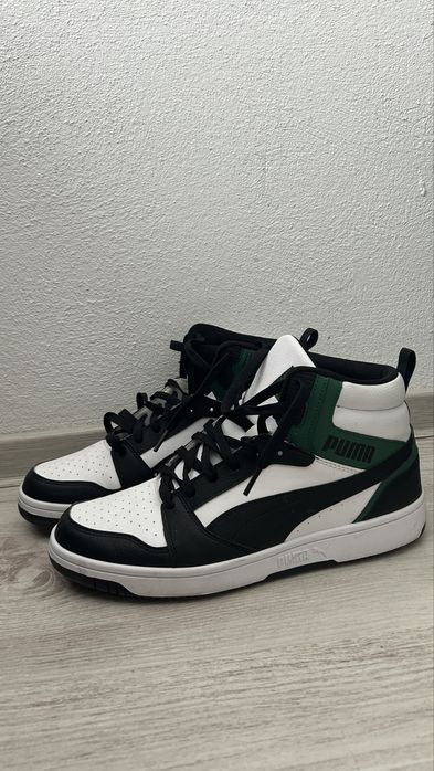 Sneakers Puma mid-cut mărimea 44 – stare foarte bună