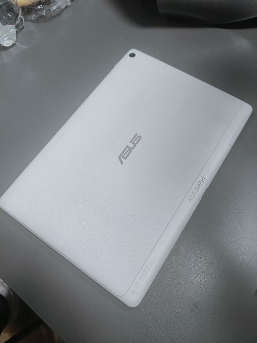 Планшет Asus ZenPad 10