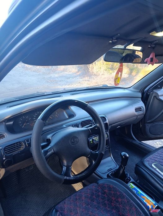 Mazda Kronos 626