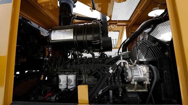 Фронтальный погрузчик  CAT SEM [636D] 2м³ Caterpillar