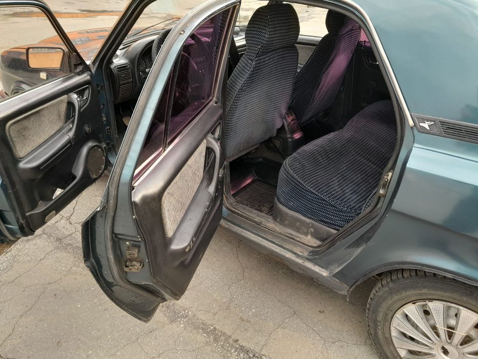 Автомобиль ГАЗ 3110 на ходу
