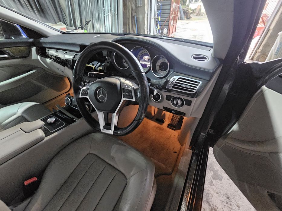 Mercedes Cls350cdi w218 На части