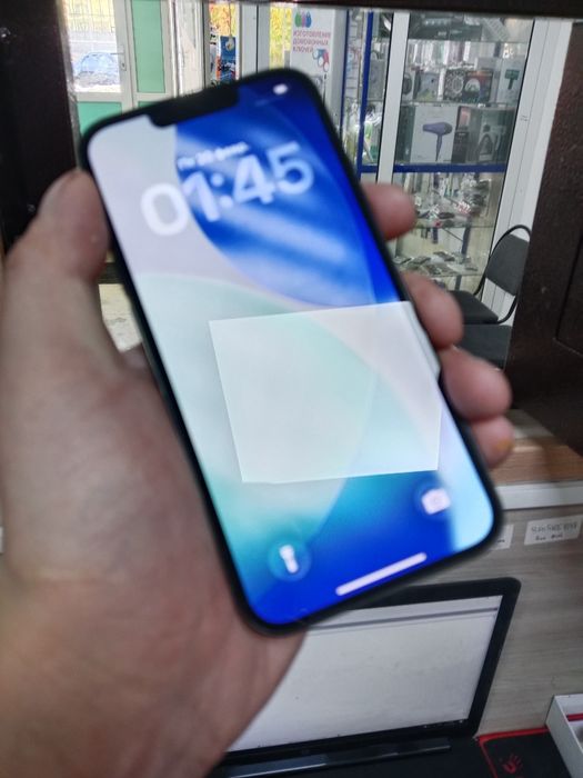 Айфон 13 про в идеальном состоянии