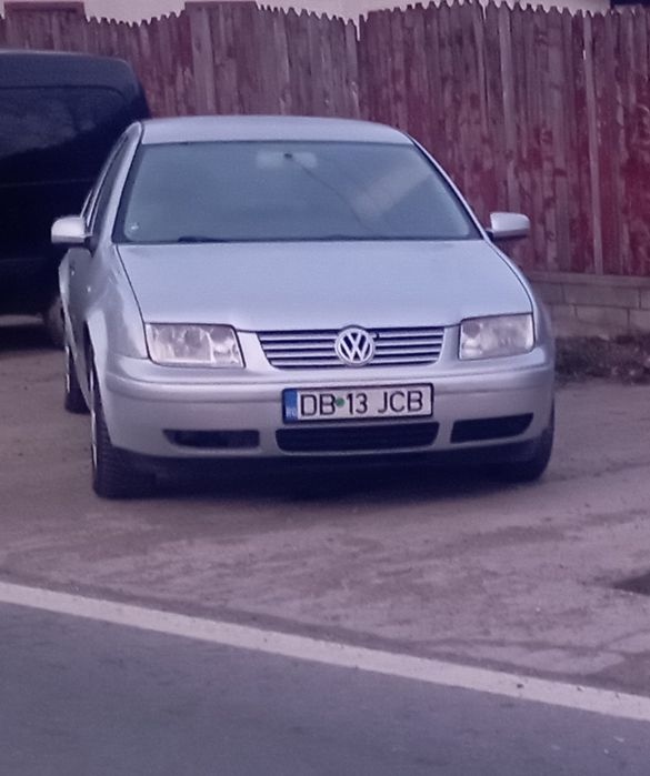 Vând schimb  Ww bora 2003 GPL