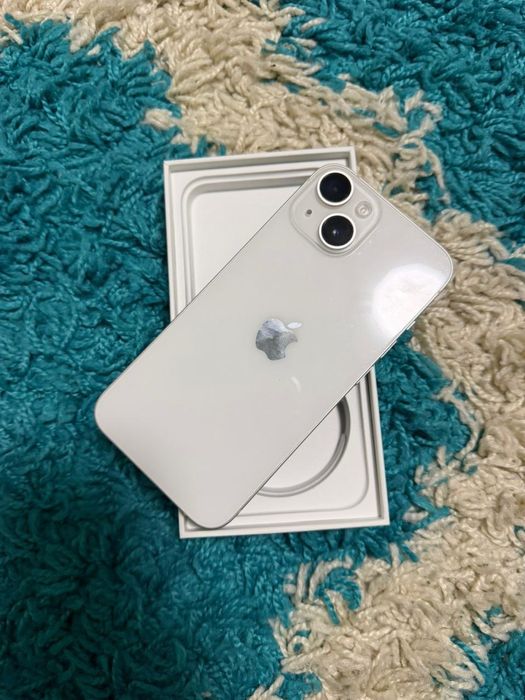 iPhone 14 белый цвет