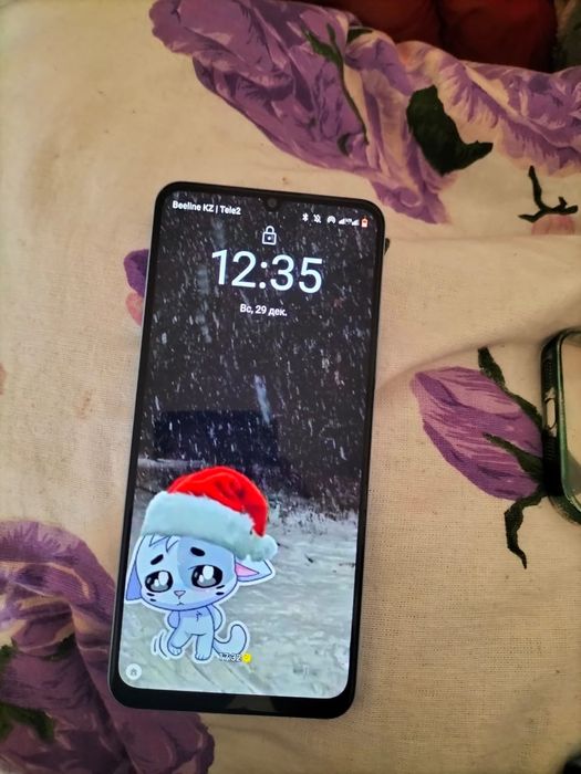 Телефон realme note 50