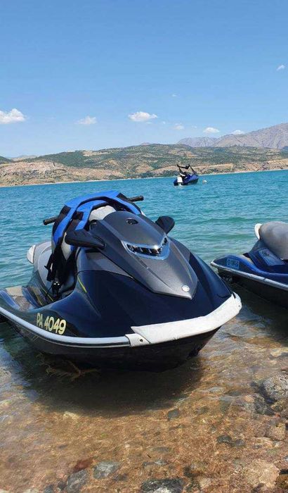 Продается гидроцикл Yamaha vxs 1.8 ( скутер ) в хорошем состоянии