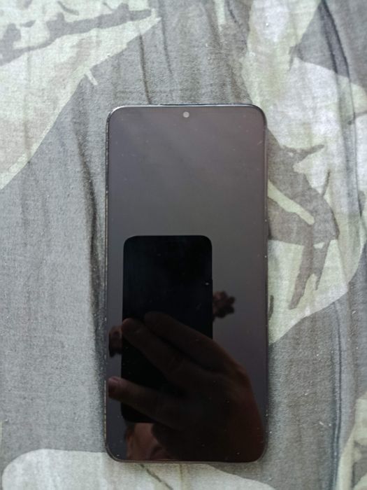 Vând telefon Motorola G50  defect pentru piese