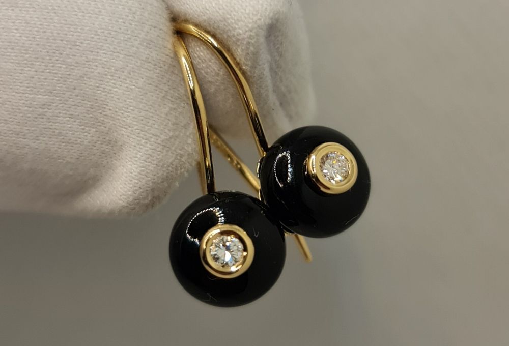 Cercei aur galben 18k cu diamante și onix negru natural