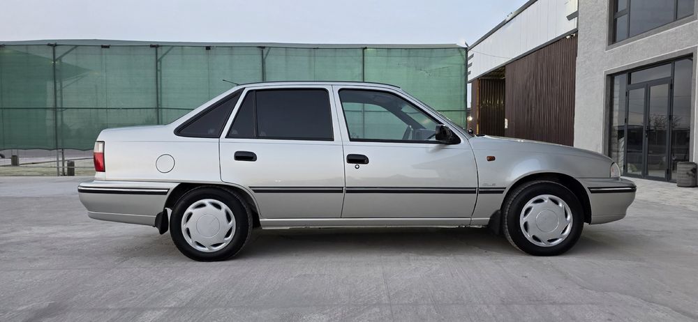 Нексия 1. 2006  Сонс супер кондиционер