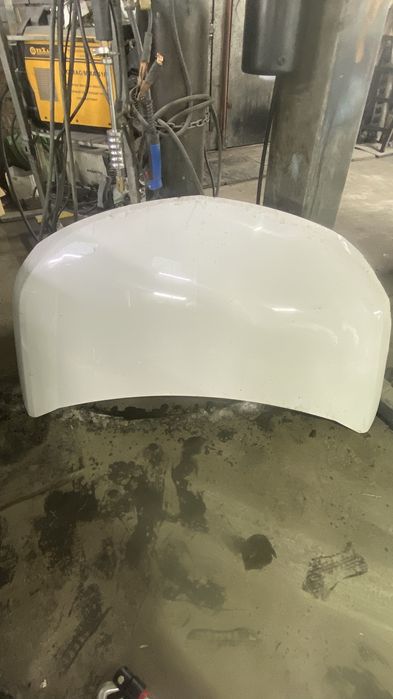 Капот на кобальт