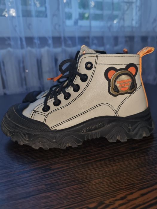 Продам ботинки (весна/осень)