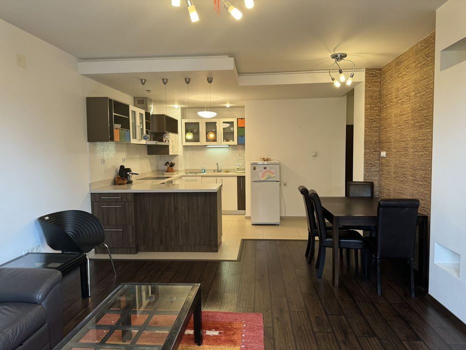 Дава се под наем Тристаен апартамент в София, Център - 119 кв.м за 760 € - Снимка #4