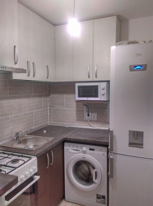 Apartament et 1 de vanzare
