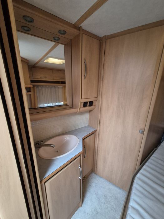 Rulota premium 4 persoane Fendt Saphir 470 an 1999