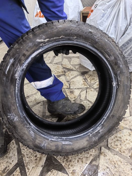 Зимние шины Pirelli Ice Zero FR