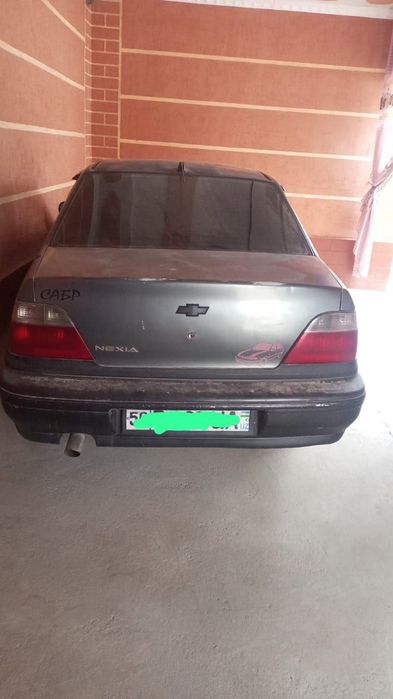 Нехиа 1 сотилади  2000$