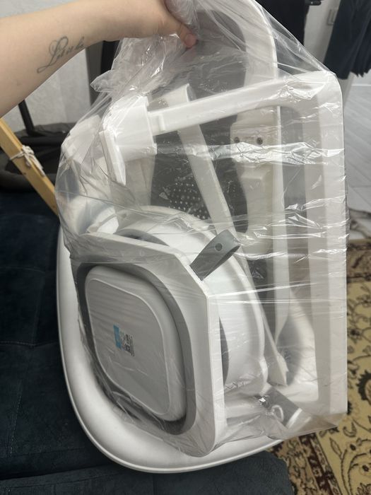 Продам детсткий манеж