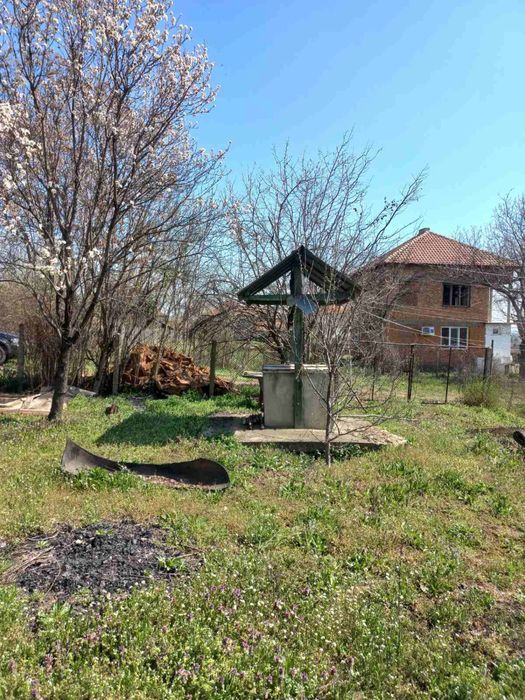 Продава къща в с.Градец община Видин